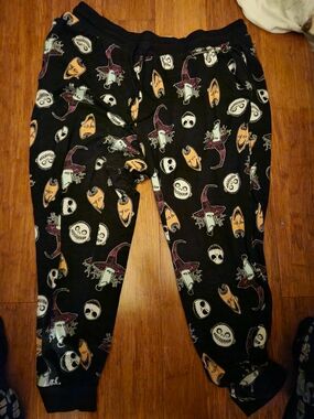 Black Halloween Character Jogger Pants - Ghosts & Witches Print